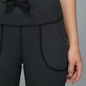 High Waisted Lululemon Skinny Will Pants